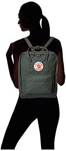 Fjällräven Kånken Unisex Travel Backpack – Forest Green - Image 4
