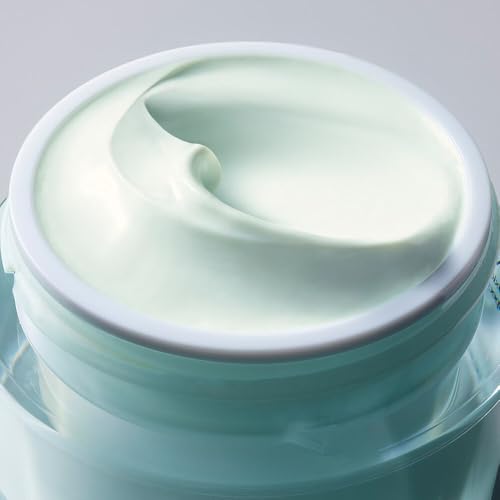 Estée Lauder DayWear Multi-Protection Moisturizer SPF 15 - Image 5