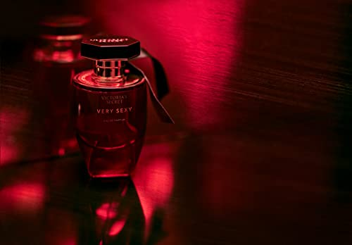 Victoria's Secret Very Sexy Eau de Parfum - Image 9