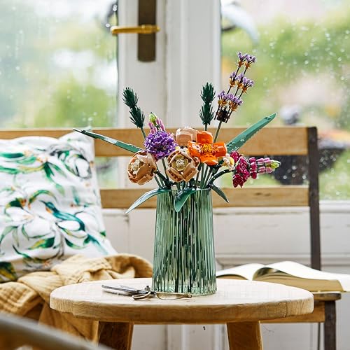 LEGO Icons Flower Bouquet Building Set - 10280 - Image 10